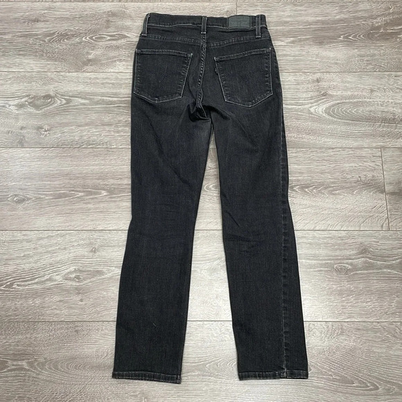 Levi’s 724 High Rise Straight Black Wash Denim Jeans Distressed Knees 26 - Picture 15 of 15